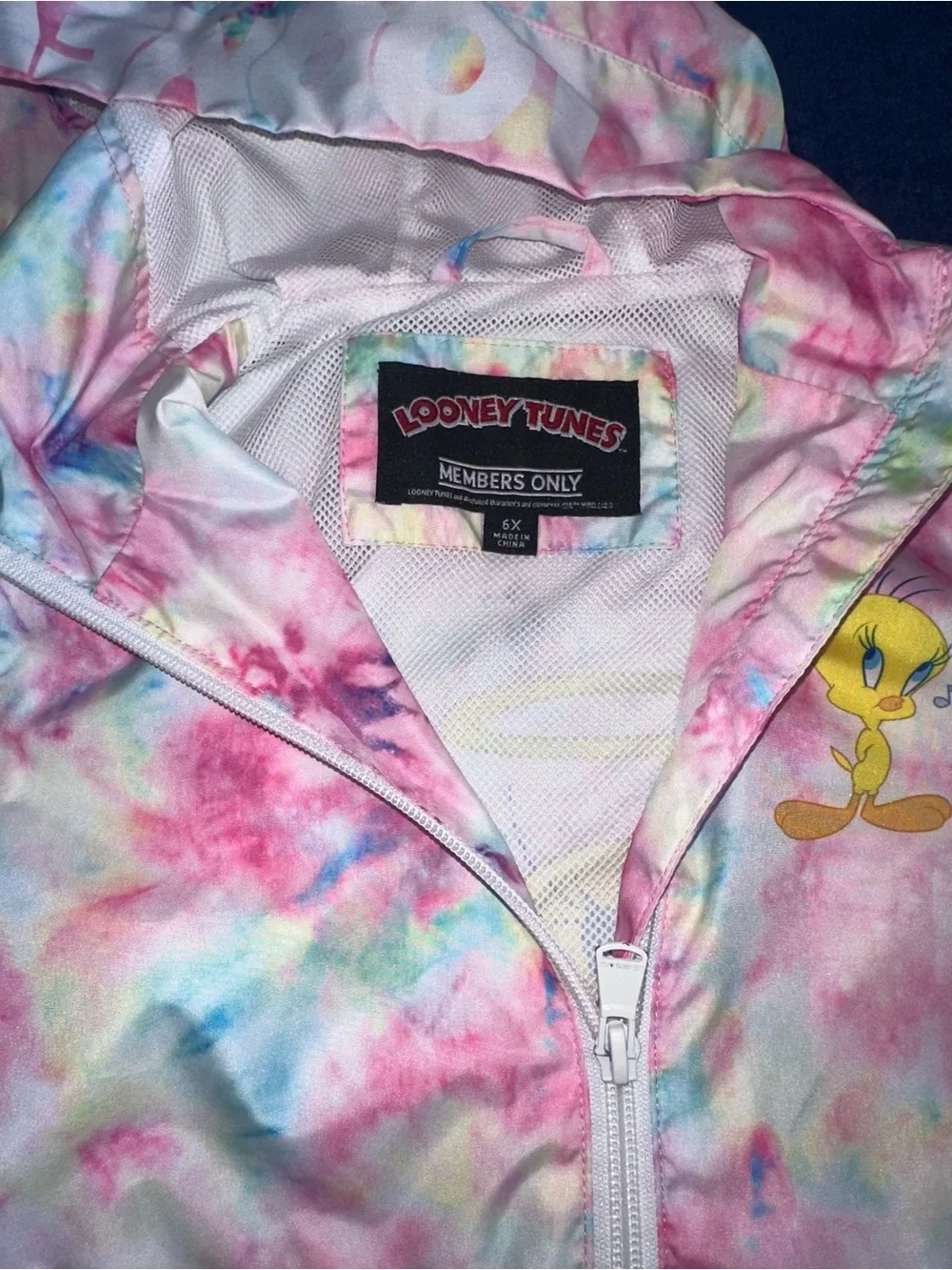 Members Only Looney Tunes Windbreaker Jacket Girls 6X Tweety Bird Tie Dye Hooded